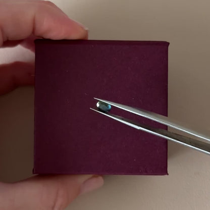 .67 ct Bicolor Sapphire
